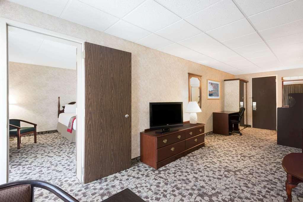 Hotel Ramada Plaza By Wyndham Portland Exteriér fotografie
